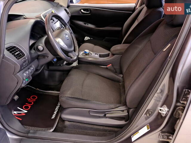 Сірий Ніссан Ліф, об'ємом двигуна 0 л та пробігом 162 тис. км за 7300 $, фото 29 на Automoto.ua