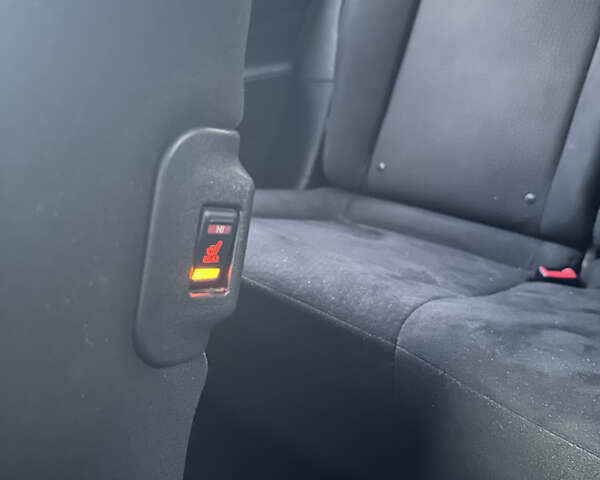 Серый Ниссан Лиф, объемом двигателя 0 л и пробегом 88 тыс. км за 10500 $, фото 24 на Automoto.ua