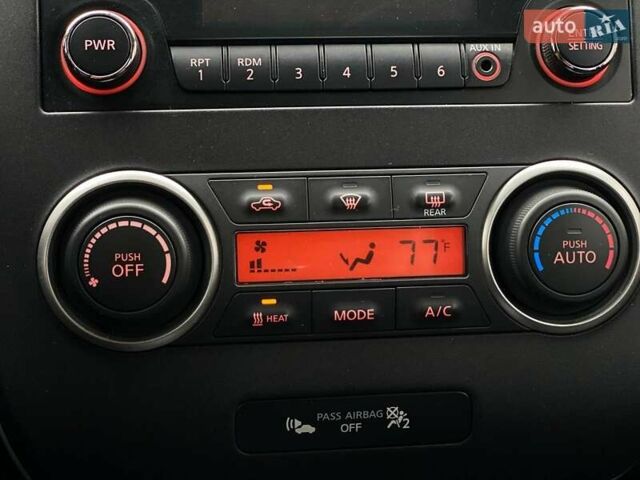 Серый Ниссан Лиф, объемом двигателя 0 л и пробегом 103 тыс. км за 5990 $, фото 35 на Automoto.ua