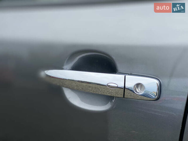 Сірий Ніссан Ліф, об'ємом двигуна 0 л та пробігом 111 тис. км за 7300 $, фото 52 на Automoto.ua