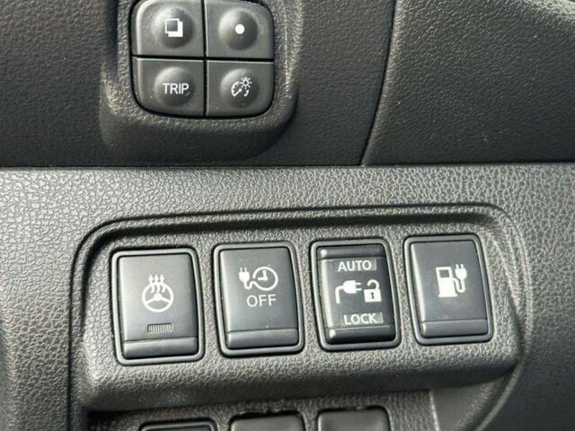 Сірий Ніссан Ліф, об'ємом двигуна 0 л та пробігом 122 тис. км за 5200 $, фото 9 на Automoto.ua