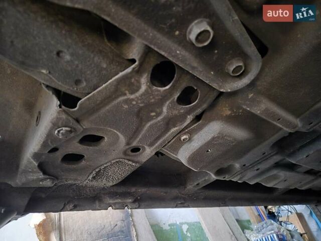 Сірий Ніссан Ліф, об'ємом двигуна 0 л та пробігом 102 тис. км за 7400 $, фото 35 на Automoto.ua