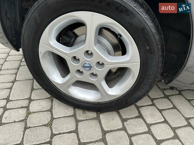 Серый Ниссан Лиф, объемом двигателя 0 л и пробегом 126 тыс. км за 7450 $, фото 29 на Automoto.ua
