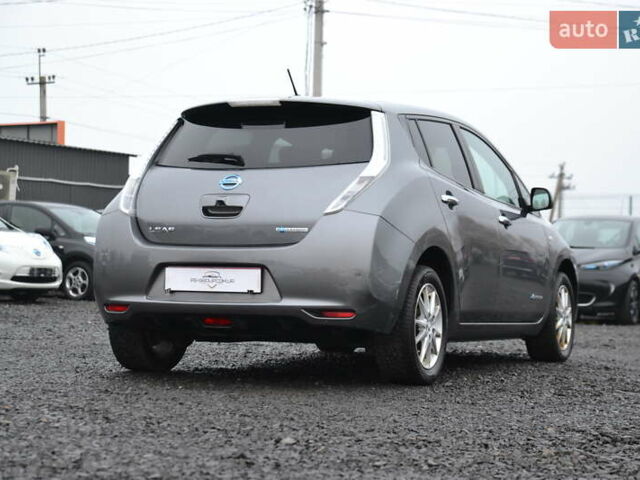 Серый Ниссан Лиф, объемом двигателя 0 л и пробегом 127 тыс. км за 6999 $, фото 7 на Automoto.ua