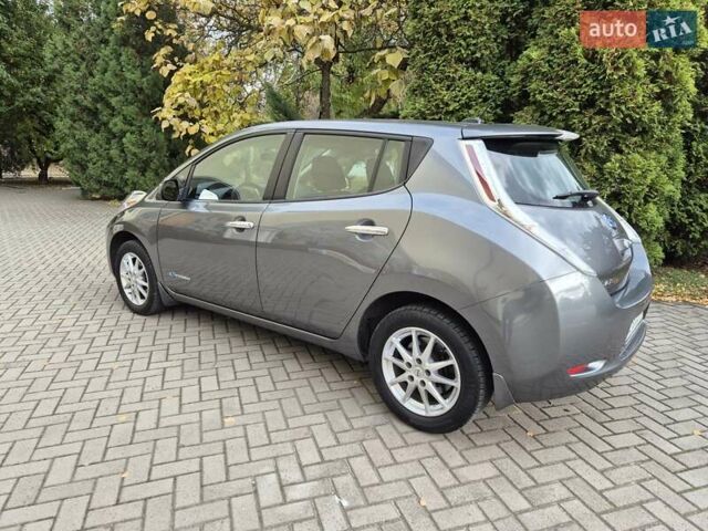 Сірий Ніссан Ліф, об'ємом двигуна 0 л та пробігом 92 тис. км за 7300 $, фото 9 на Automoto.ua