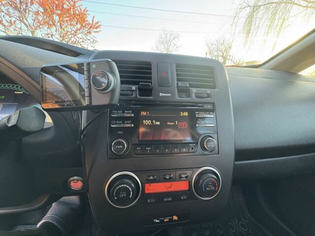 Серый Ниссан Лиф, объемом двигателя 0 л и пробегом 128 тыс. км за 6500 $, фото 20 на Automoto.ua