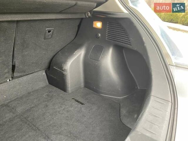 Серый Ниссан Лиф, объемом двигателя 0 л и пробегом 151 тыс. км за 5900 $, фото 44 на Automoto.ua