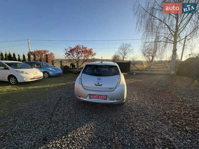 Серый Ниссан Лиф, объемом двигателя 0 л и пробегом 128 тыс. км за 6500 $, фото 14 на Automoto.ua