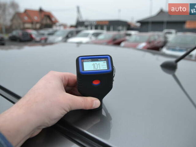 Серый Ниссан Лиф, объемом двигателя 0 л и пробегом 127 тыс. км за 6999 $, фото 39 на Automoto.ua