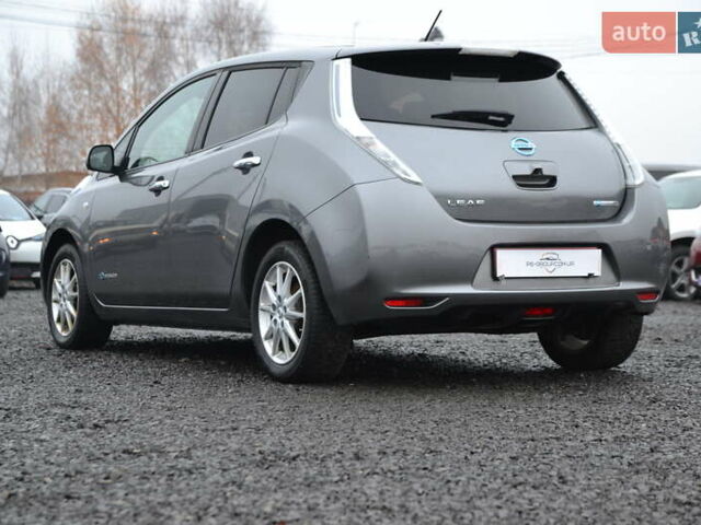 Серый Ниссан Лиф, объемом двигателя 0 л и пробегом 127 тыс. км за 6999 $, фото 10 на Automoto.ua