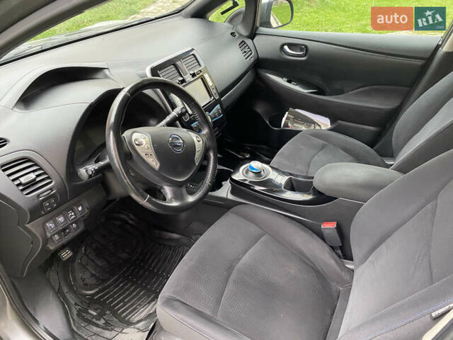 Серый Ниссан Лиф, объемом двигателя 0 л и пробегом 138 тыс. км за 7299 $, фото 15 на Automoto.ua