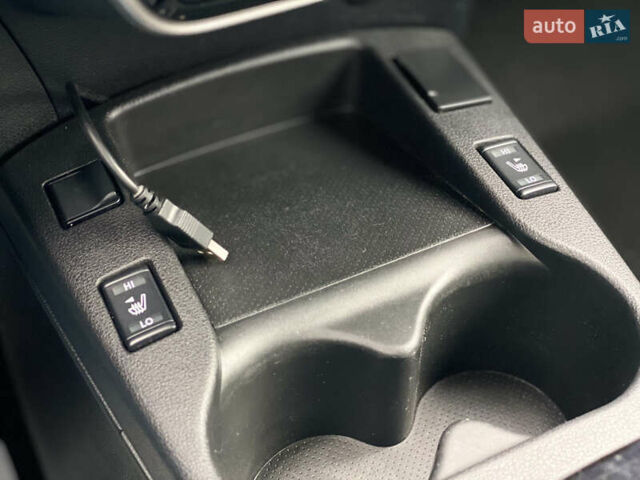 Сірий Ніссан Ліф, об'ємом двигуна 0 л та пробігом 111 тис. км за 7300 $, фото 23 на Automoto.ua