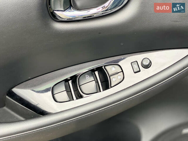 Сірий Ніссан Ліф, об'ємом двигуна 0 л та пробігом 111 тис. км за 7300 $, фото 36 на Automoto.ua