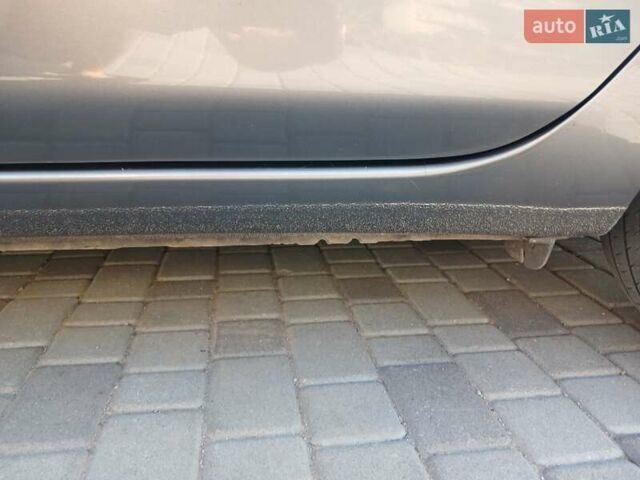 Серый Ниссан Лиф, объемом двигателя 0 л и пробегом 119 тыс. км за 7100 $, фото 55 на Automoto.ua