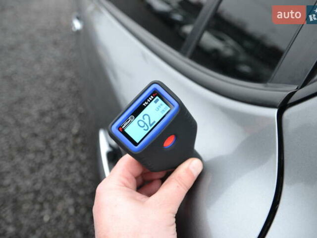 Серый Ниссан Лиф, объемом двигателя 0 л и пробегом 127 тыс. км за 6999 $, фото 38 на Automoto.ua