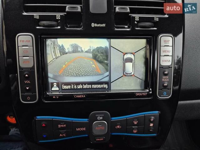 Сірий Ніссан Ліф, об'ємом двигуна 0 л та пробігом 102 тис. км за 7400 $, фото 21 на Automoto.ua