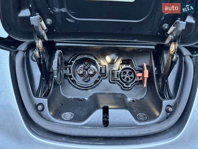 Сірий Ніссан Ліф, об'ємом двигуна 0 л та пробігом 94 тис. км за 8200 $, фото 26 на Automoto.ua