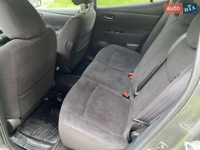 Серый Ниссан Лиф, объемом двигателя 0 л и пробегом 138 тыс. км за 7299 $, фото 17 на Automoto.ua