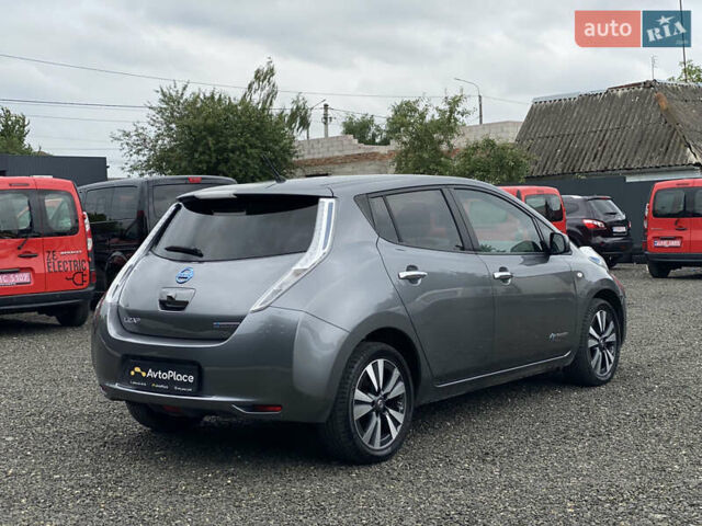 Сірий Ніссан Ліф, об'ємом двигуна 0 л та пробігом 111 тис. км за 7300 $, фото 7 на Automoto.ua