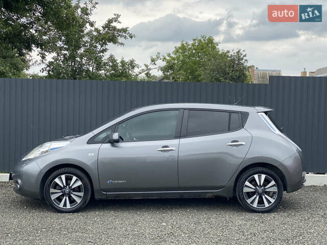 Сірий Ніссан Ліф, об'ємом двигуна 0 л та пробігом 111 тис. км за 7300 $, фото 4 на Automoto.ua