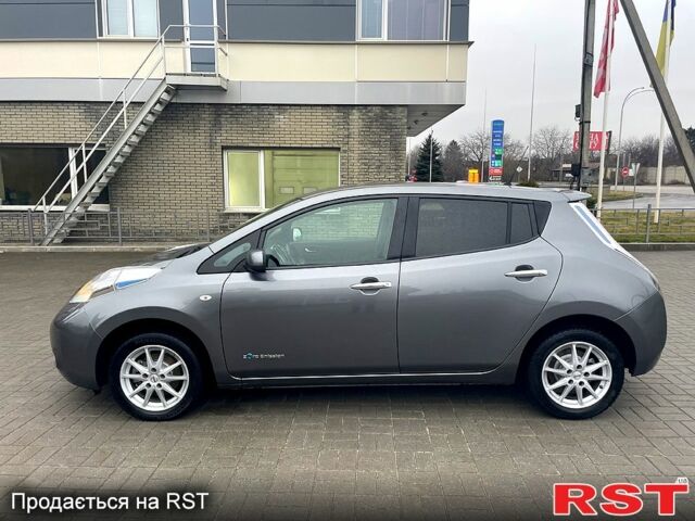 Серый Ниссан Лиф, объемом двигателя 0 л и пробегом 0 тыс. км за 7300 $, фото 4 на Automoto.ua