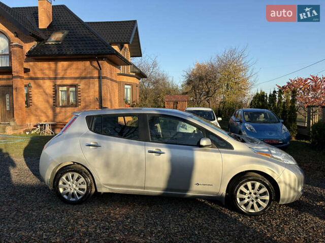 Серый Ниссан Лиф, объемом двигателя 0 л и пробегом 128 тыс. км за 6500 $, фото 3 на Automoto.ua