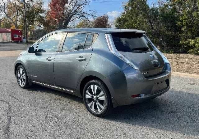 Серый Ниссан Лиф, объемом двигателя 0 л и пробегом 110 тыс. км за 3200 $, фото 4 на Automoto.ua