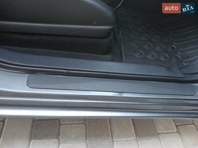 Серый Ниссан Лиф, объемом двигателя 0 л и пробегом 119 тыс. км за 7100 $, фото 52 на Automoto.ua
