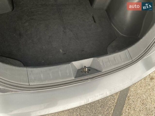 Серый Ниссан Лиф, объемом двигателя 0 л и пробегом 151 тыс. км за 5900 $, фото 46 на Automoto.ua