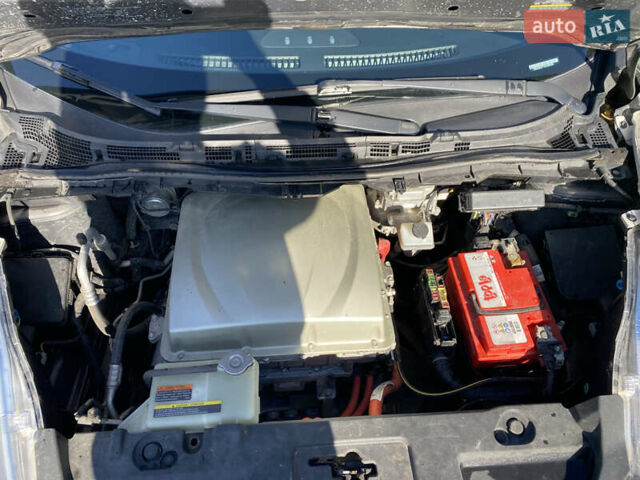 Сірий Ніссан Ліф, об'ємом двигуна 0 л та пробігом 75 тис. км за 7300 $, фото 18 на Automoto.ua