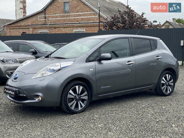 Сірий Ніссан Ліф, об'ємом двигуна 0 л та пробігом 111 тис. км за 7300 $, фото 42 на Automoto.ua