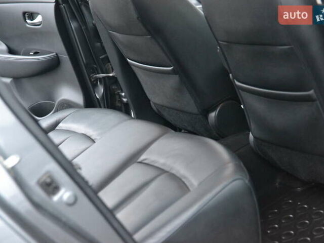 Серый Ниссан Лиф, объемом двигателя 0 л и пробегом 127 тыс. км за 6999 $, фото 19 на Automoto.ua