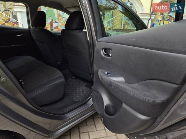 Сірий Ніссан Ліф, об'ємом двигуна 0 л та пробігом 92 тис. км за 7300 $, фото 20 на Automoto.ua