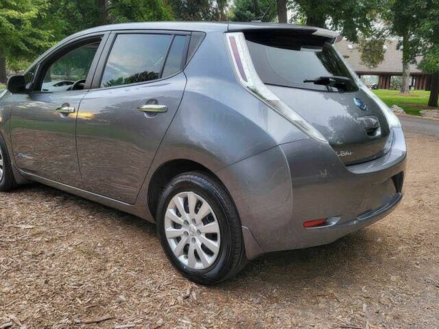 Серый Ниссан Лиф, объемом двигателя 0 л и пробегом 72 тыс. км за 3200 $, фото 4 на Automoto.ua