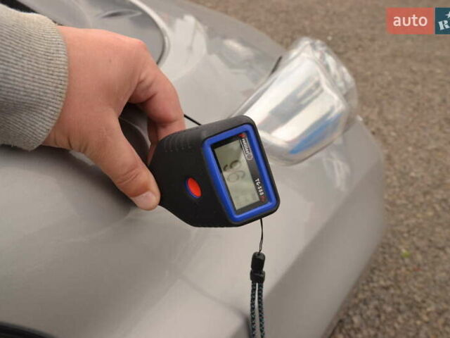 Серый Ниссан Лиф, объемом двигателя 0 л и пробегом 99 тыс. км за 6650 $, фото 31 на Automoto.ua