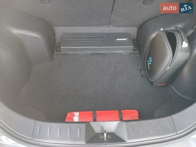 Серый Ниссан Лиф, объемом двигателя 0 л и пробегом 119 тыс. км за 7100 $, фото 22 на Automoto.ua