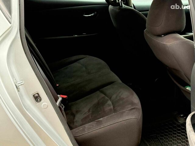 Сірий Ніссан Ліф, об'ємом двигуна 0 л та пробігом 112 тис. км за 8390 $, фото 9 на Automoto.ua