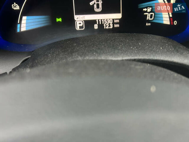 Сірий Ніссан Ліф, об'ємом двигуна 0 л та пробігом 111 тис. км за 8100 $, фото 7 на Automoto.ua