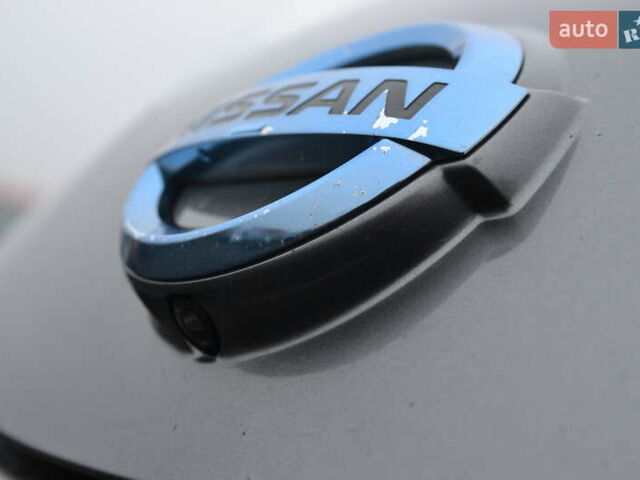 Серый Ниссан Лиф, объемом двигателя 0 л и пробегом 127 тыс. км за 6999 $, фото 41 на Automoto.ua