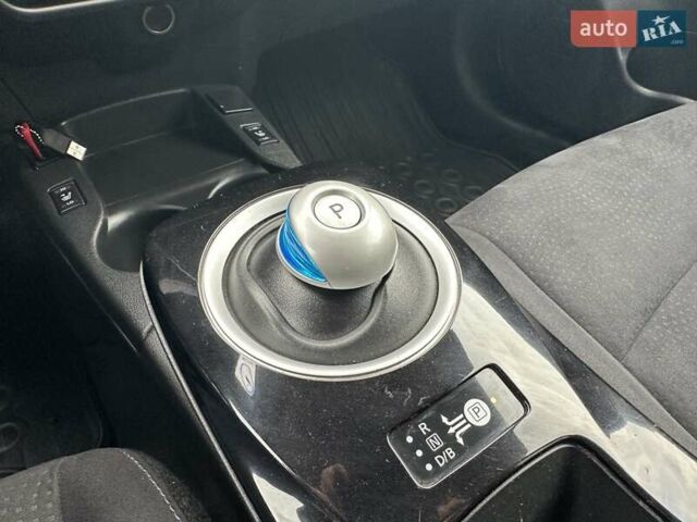 Серый Ниссан Лиф, объемом двигателя 0 л и пробегом 126 тыс. км за 7450 $, фото 21 на Automoto.ua