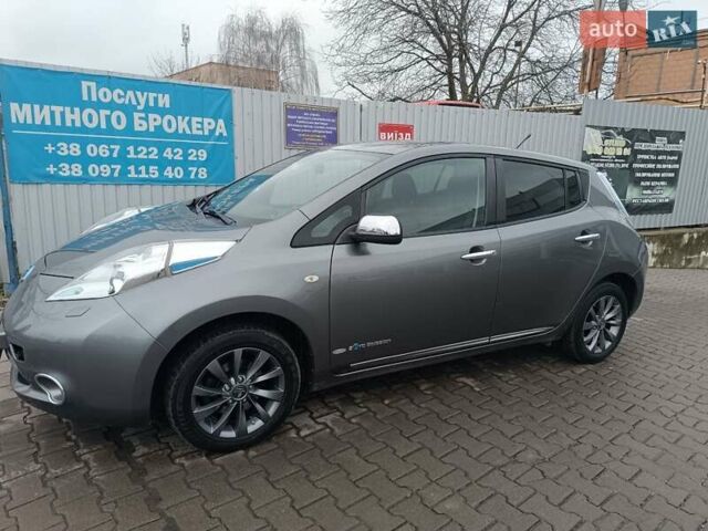 Серый Ниссан Лиф, объемом двигателя 0 л и пробегом 100 тыс. км за 6450 $, фото 21 на Automoto.ua