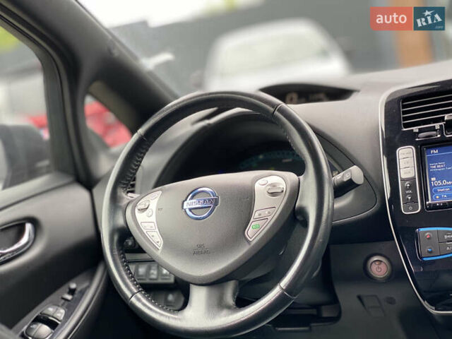 Сірий Ніссан Ліф, об'ємом двигуна 0 л та пробігом 111 тис. км за 7300 $, фото 50 на Automoto.ua