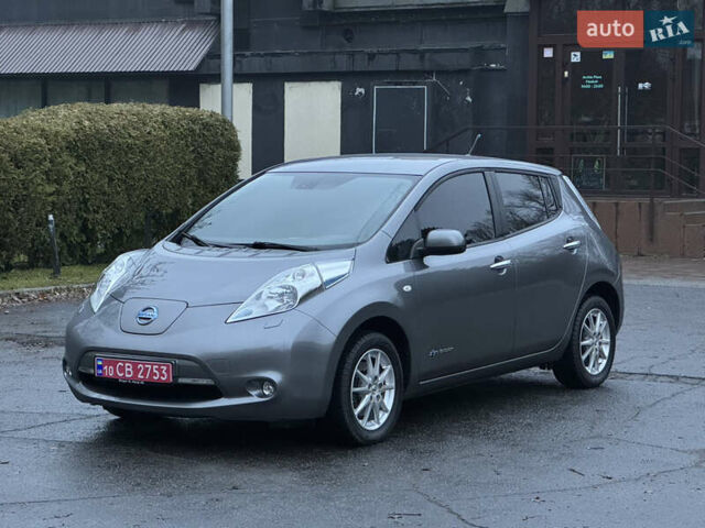 Сірий Ніссан Ліф, об'ємом двигуна 0 л та пробігом 94 тис. км за 8200 $, фото 10 на Automoto.ua