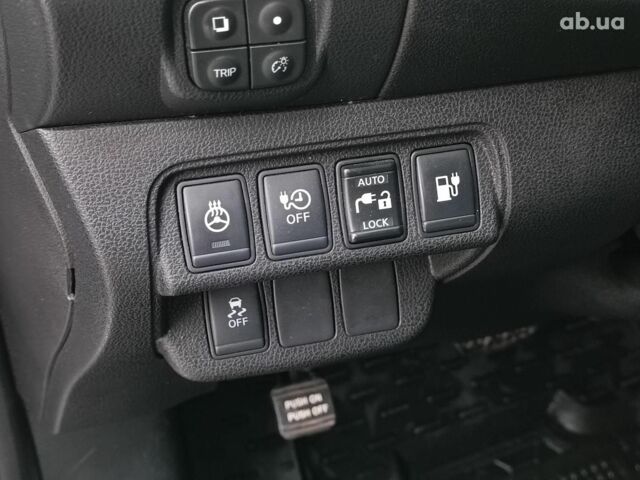 Серый Ниссан Лиф, объемом двигателя 0 л и пробегом 145 тыс. км за 6940 $, фото 21 на Automoto.ua