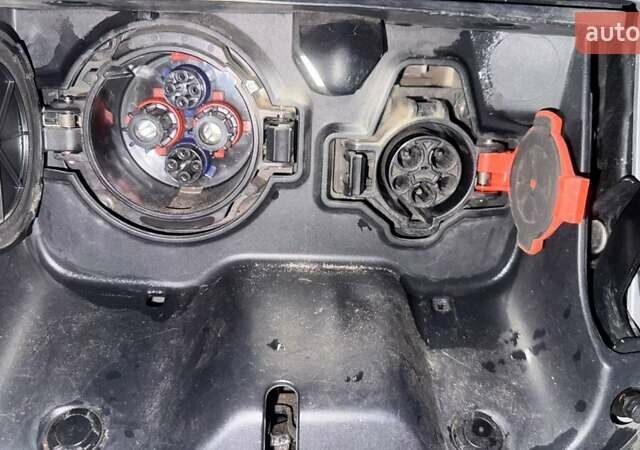 Ниссан Лиф 2016 в Харькове на Automoto.ua Серый Ниссан Лиф, объемом двигателя 0 л и пробегом 109 тыс. км за 7400 $, фото 17 на Automoto.ua