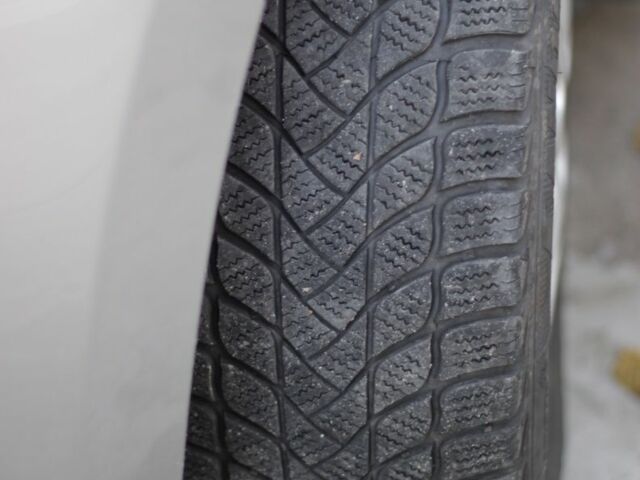 Сірий Ніссан Ліф, об'ємом двигуна 0 л та пробігом 111 тис. км за 8300 $, фото 7 на Automoto.ua