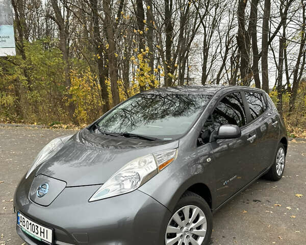 Сірий Ніссан Ліф, об'ємом двигуна 0 л та пробігом 106 тис. км за 8300 $, фото 22 на Automoto.ua