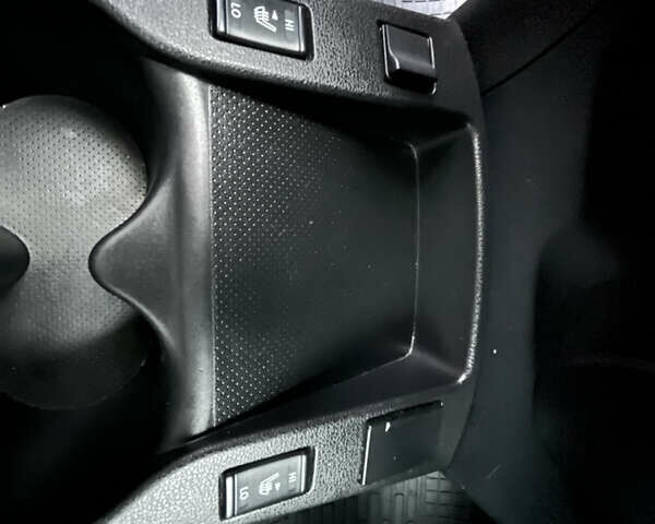 Серый Ниссан Лиф, объемом двигателя 0 л и пробегом 92 тыс. км за 8600 $, фото 65 на Automoto.ua