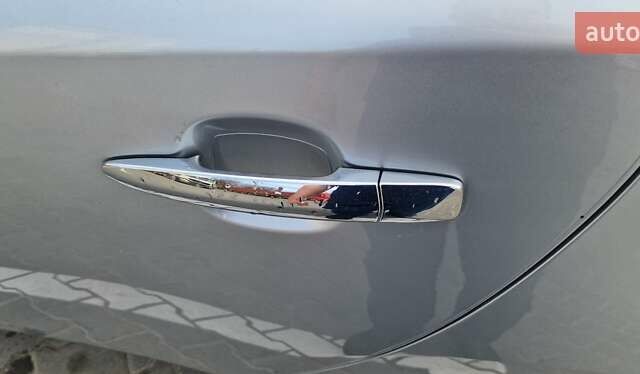 Серый Ниссан Лиф, объемом двигателя 0 л и пробегом 115 тыс. км за 7200 $, фото 8 на Automoto.ua