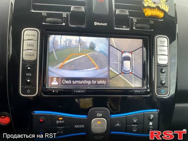 Серый Ниссан Лиф, объемом двигателя 80 л и пробегом 140 тыс. км за 7400 $, фото 12 на Automoto.ua